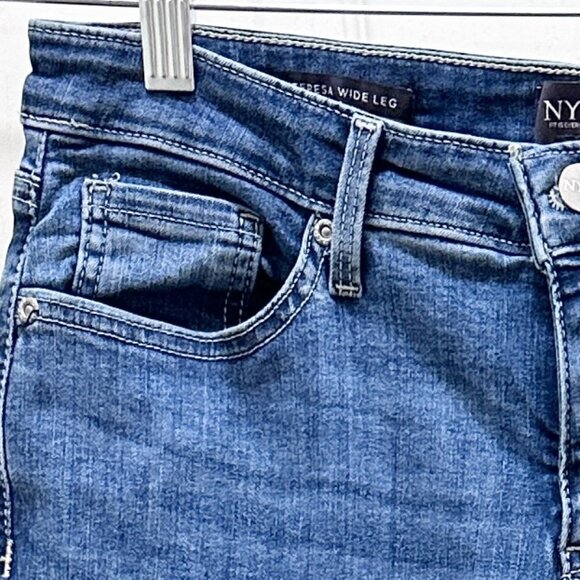 NYDJ Women's Teresa Wide Leg Jean Size 2 Blue Lift X Tuck Technology Very Soft - Picture 3 of 14